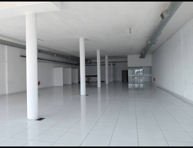403M² SHOWROOM TO LET IN LONEHILL